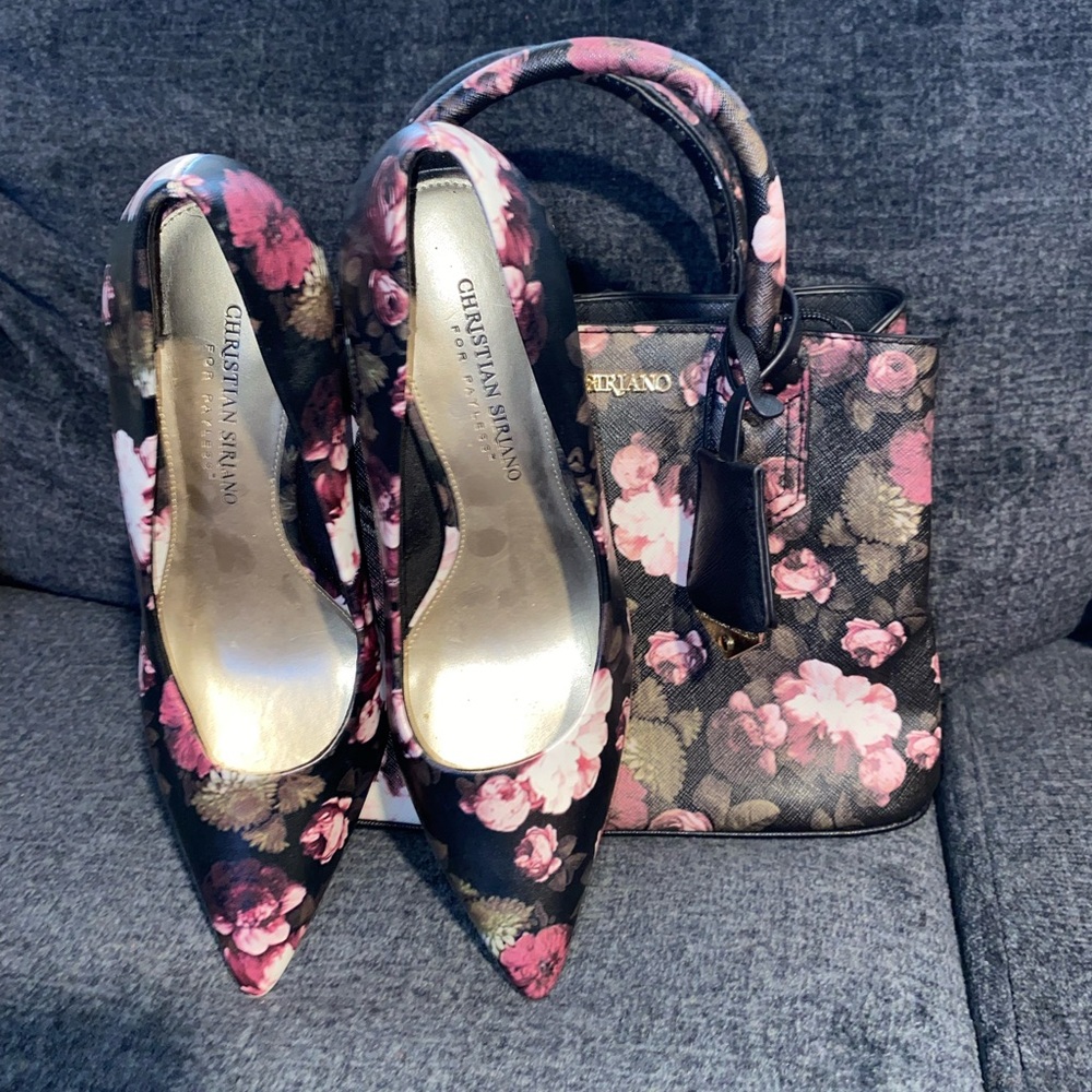 Woman’s handbag and matching shoe